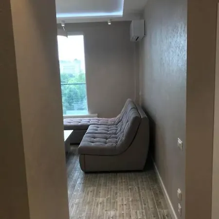Апартаменты Greenwood Apartment