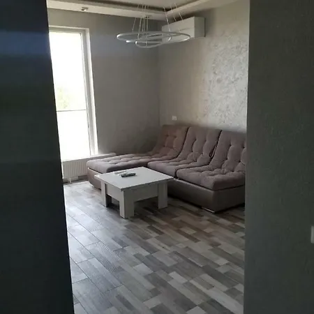 Апартаменты Greenwood Apartment *